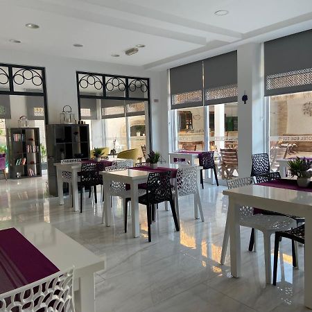 Ege Tulip Cesme Hotell Exteriör bild