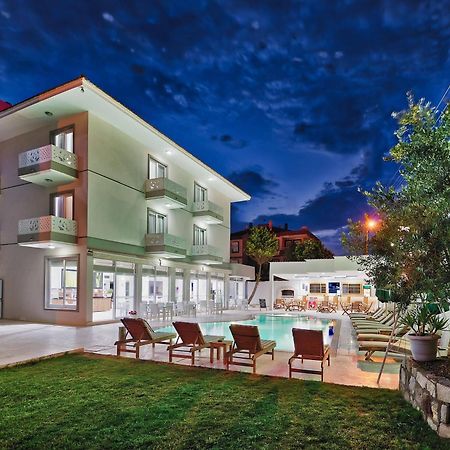 Ege Tulip Cesme Hotell Exteriör bild