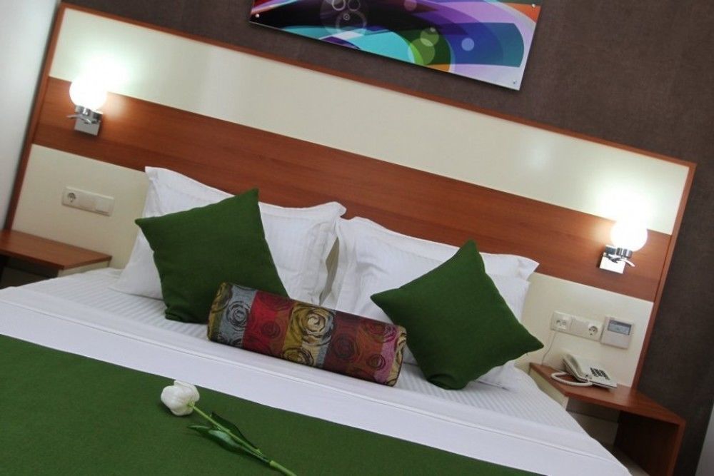 Ege Tulip Cesme Hotell Exteriör bild